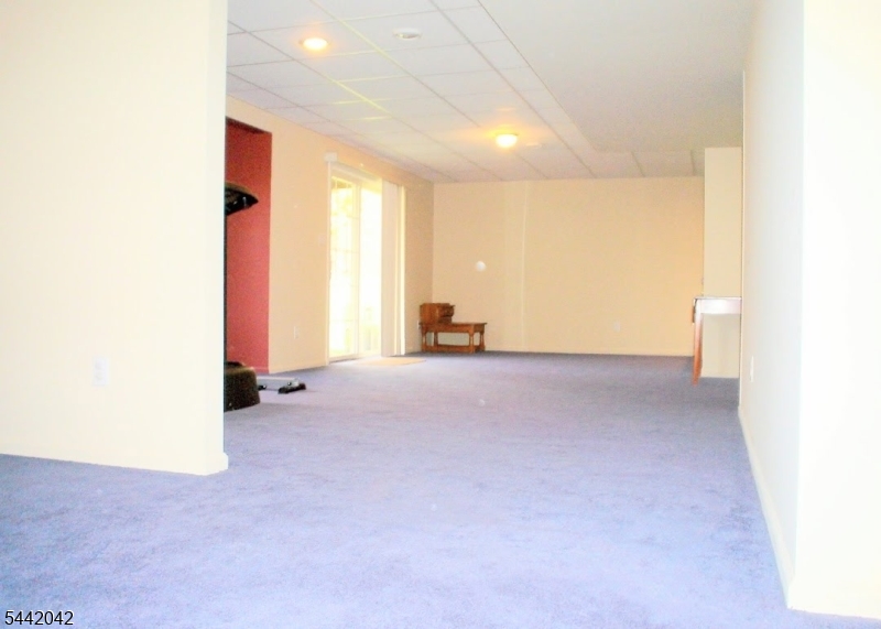 White House Station - Residential