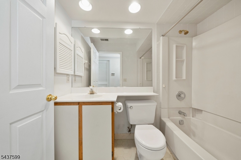 Stratford Place - Residential