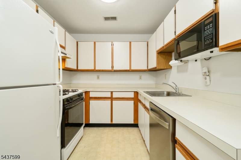 Stratford Place - Residential