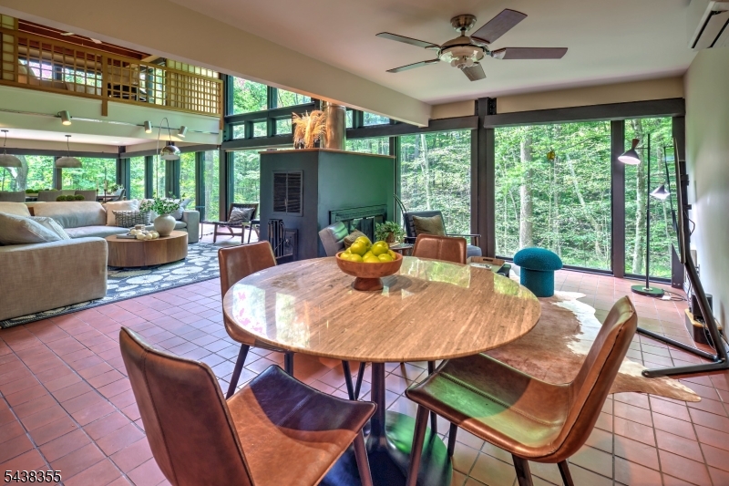 Mountainville - Residential