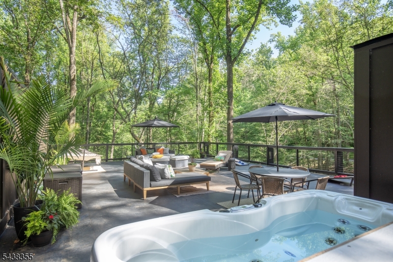 Mountainville - Residential