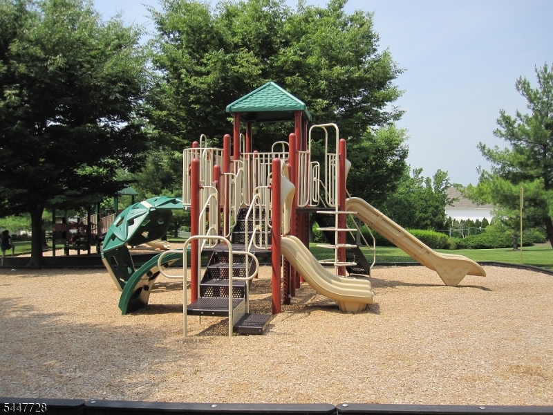 Spring Ridge - Residential