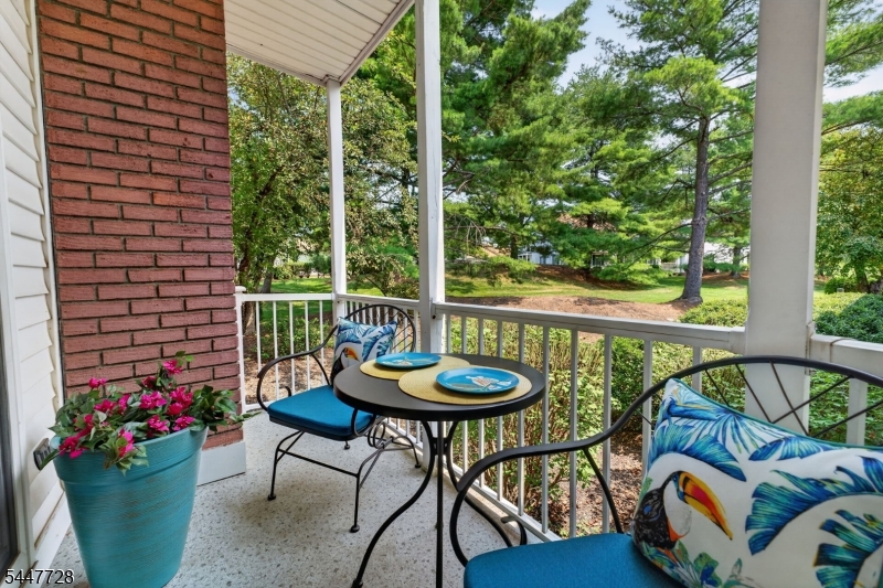Spring Ridge - Residential