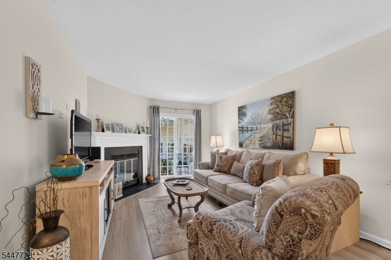 Spring Ridge - Residential