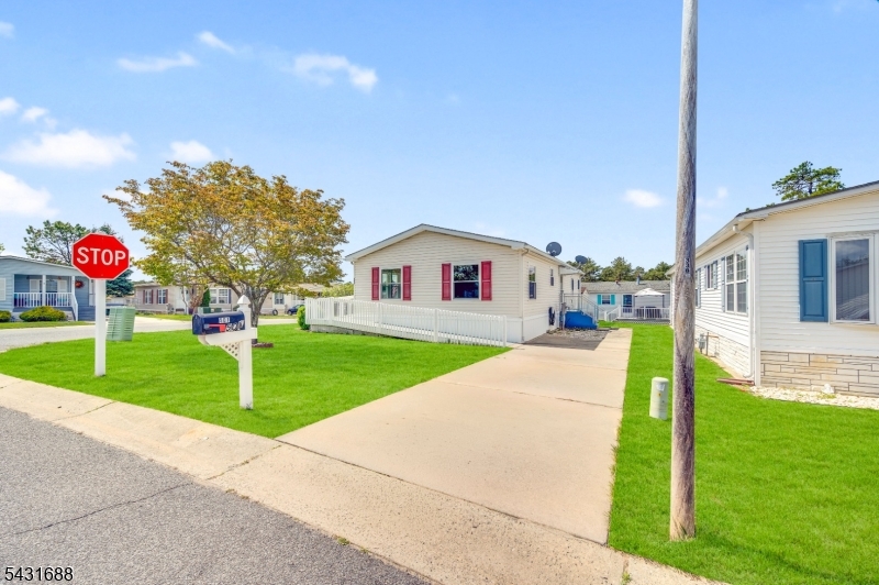 Pine Ridge South - Residential