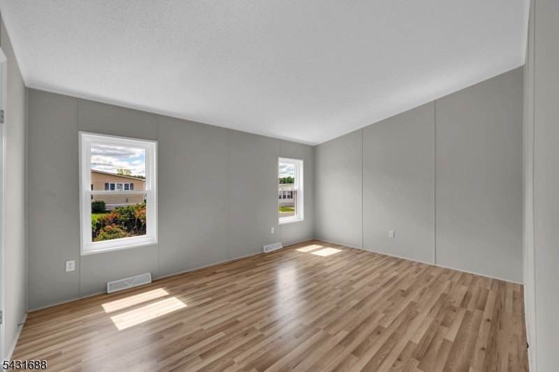 Pine Ridge South - Residential