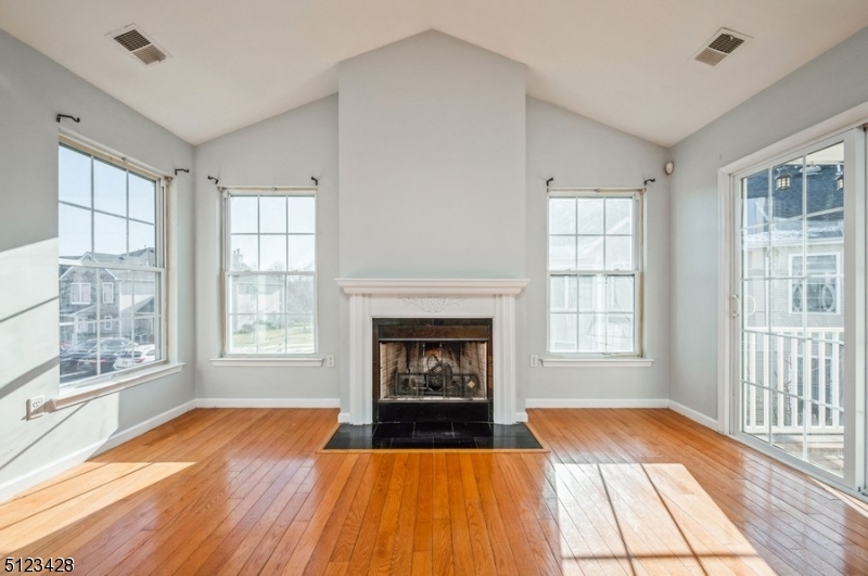 Maple Woods - Residential