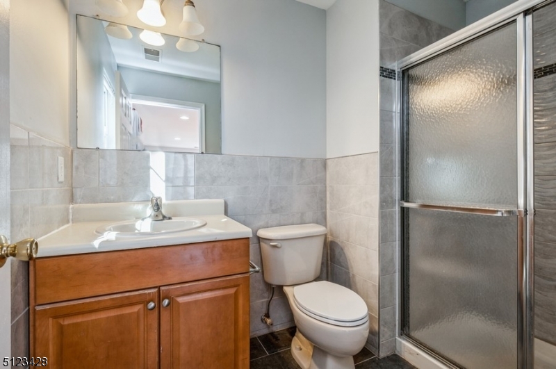 Maple Woods - Residential