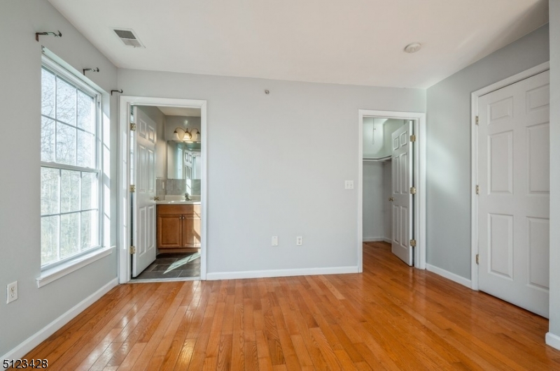 Maple Woods - Residential
