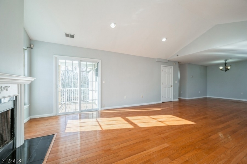 Maple Woods - Residential