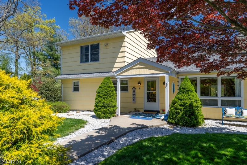 Barry Lakes - Residential