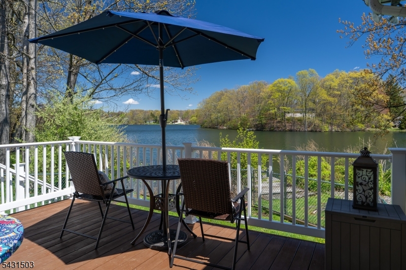 Barry Lakes - Residential