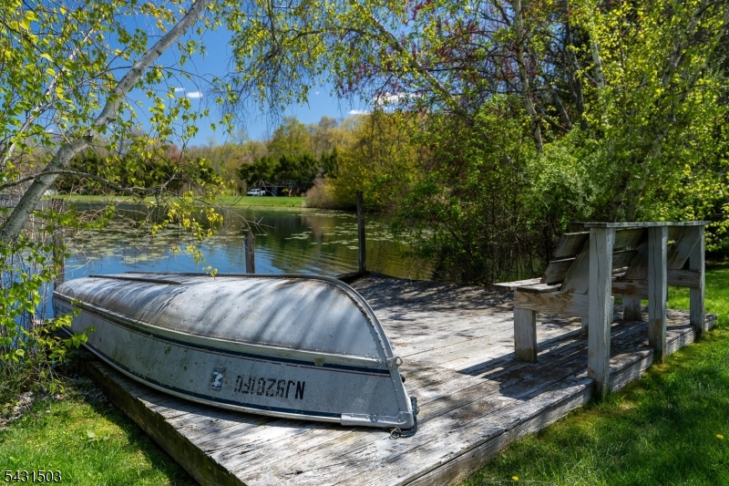 Barry Lakes - Residential