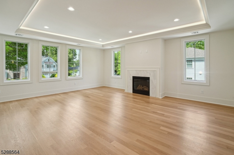 HARTSHORN - Residential