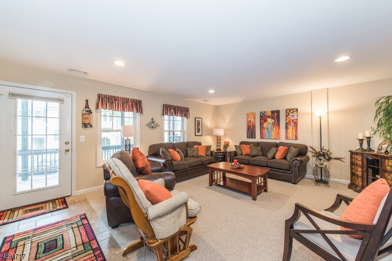 Lakeshore Village - Residential