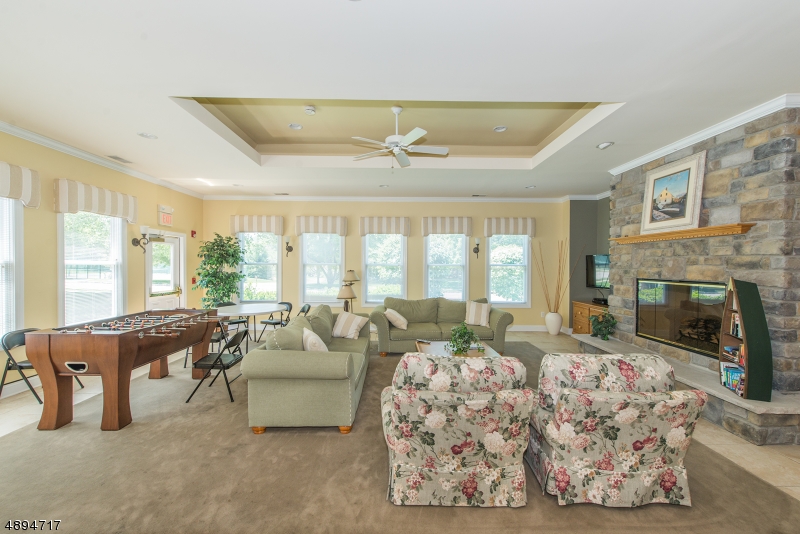 Lakeshore Village - Residential