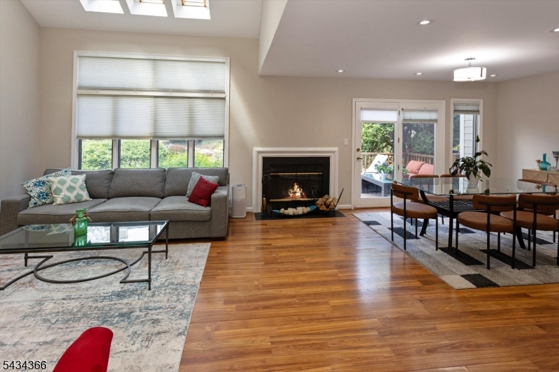 Longview - Residential