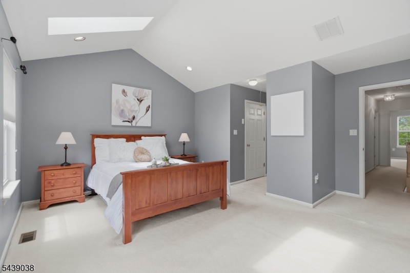 Hamilton Woods - Residential