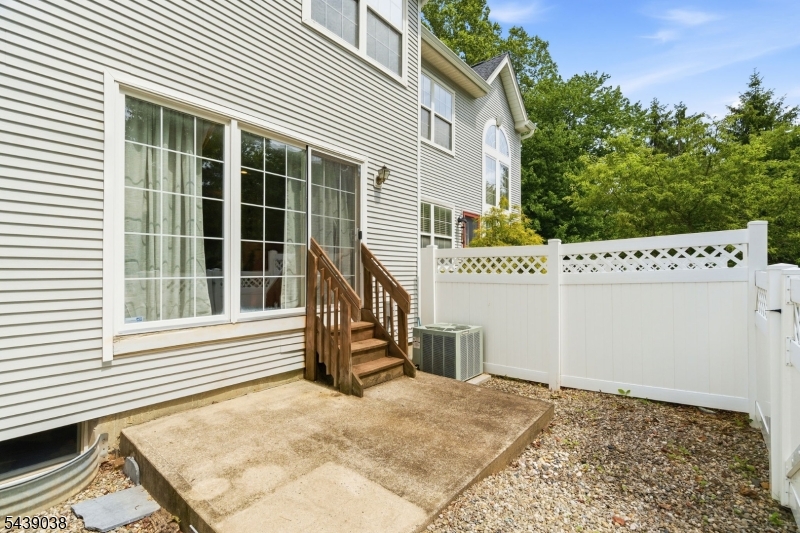 Hamilton Woods - Residential