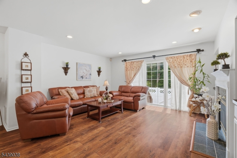 Hamilton Woods - Residential