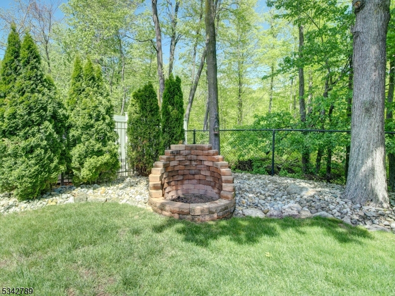 Hunters Ridge - Residential