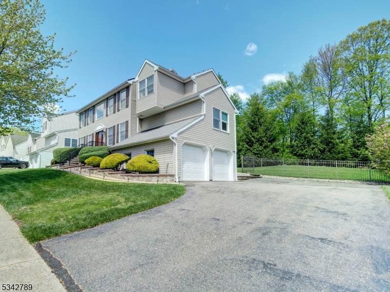 Hunters Ridge - Residential