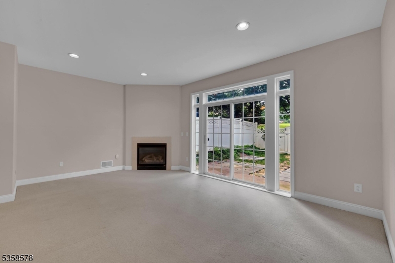 Warren Heights - Residential