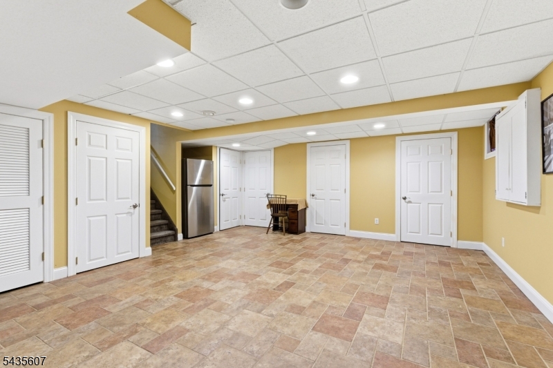 Cupsaw Lake - Residential