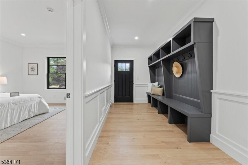 SOUTH SIDE - Residential