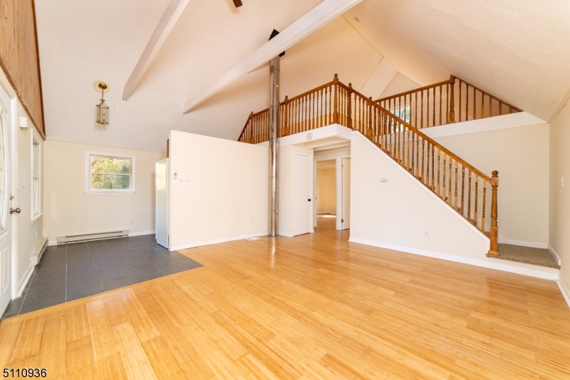 PLEASANT VALLEY LAKES - Residential
