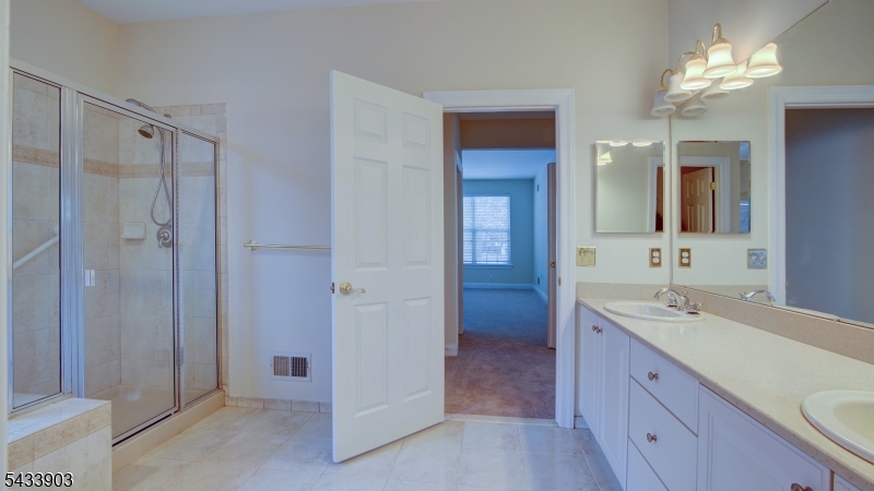 Encore - Residential