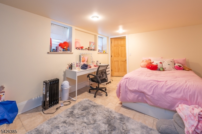 Academy Heights - Residential Income