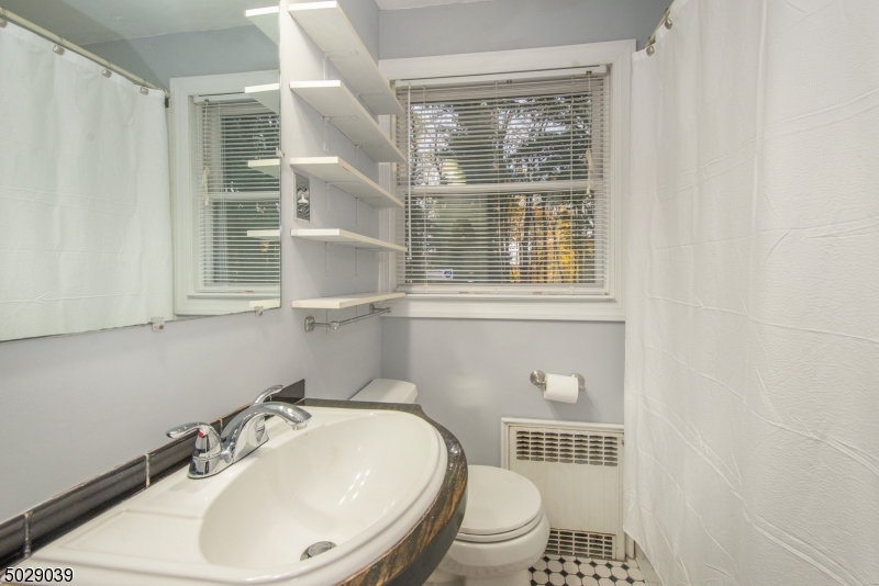 Indian Lake - Residential Lease
