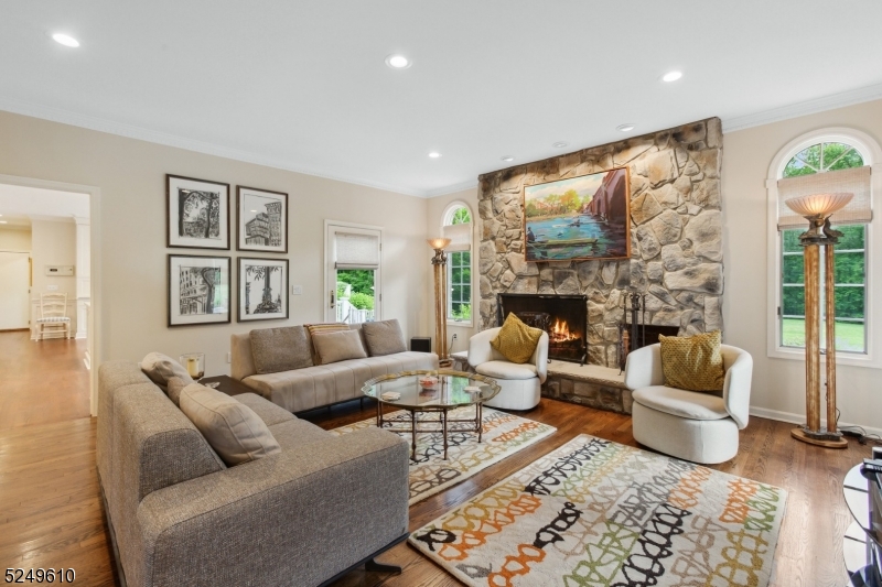 New Vernon - Residential