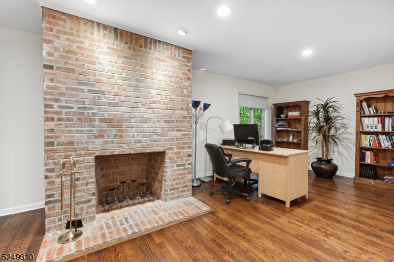 New Vernon - Residential