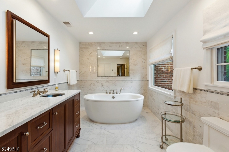 New Vernon - Residential