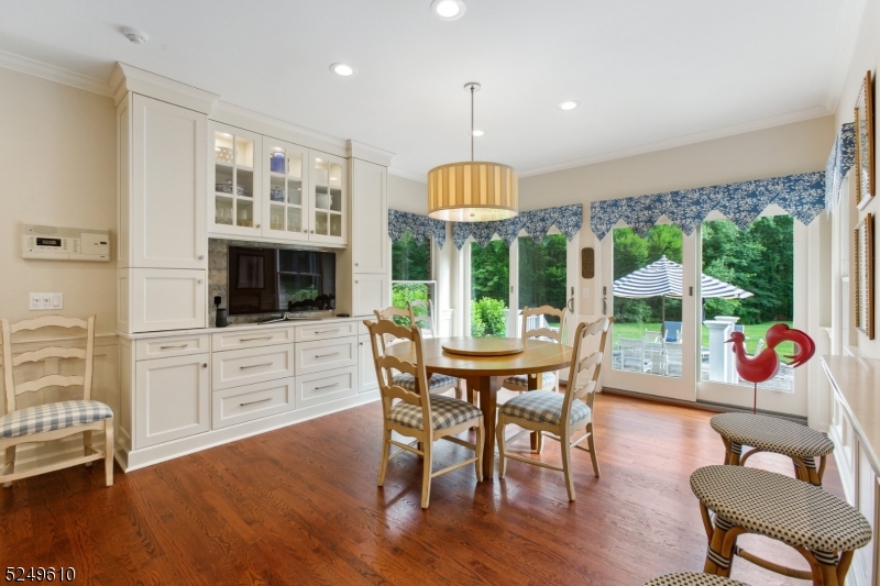 New Vernon - Residential