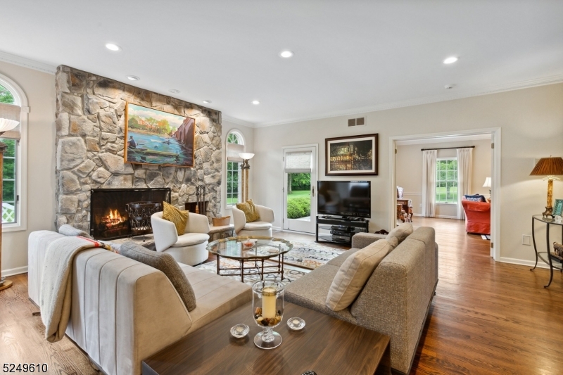 New Vernon - Residential