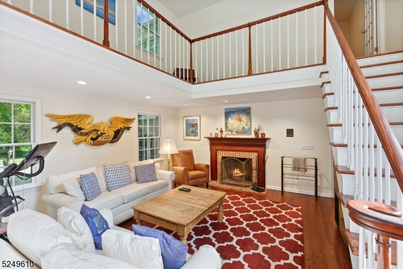 New Vernon - Residential