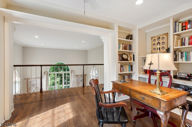 New Vernon - Residential
