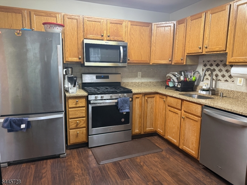 Stratton Meadows - Residential Lease