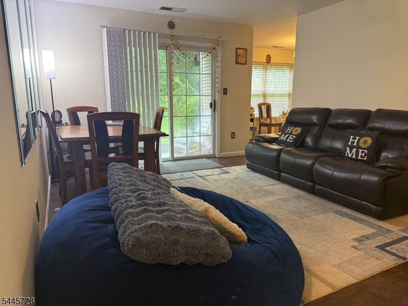 Stratton Meadows - Residential Lease