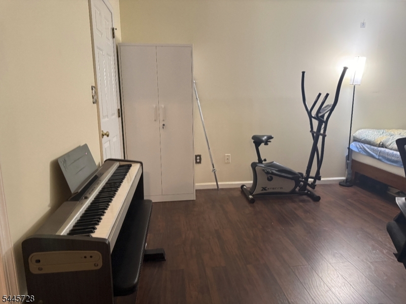 Stratton Meadows - Residential Lease