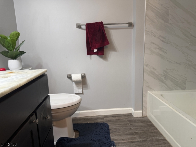 Stratton Meadows - Residential Lease