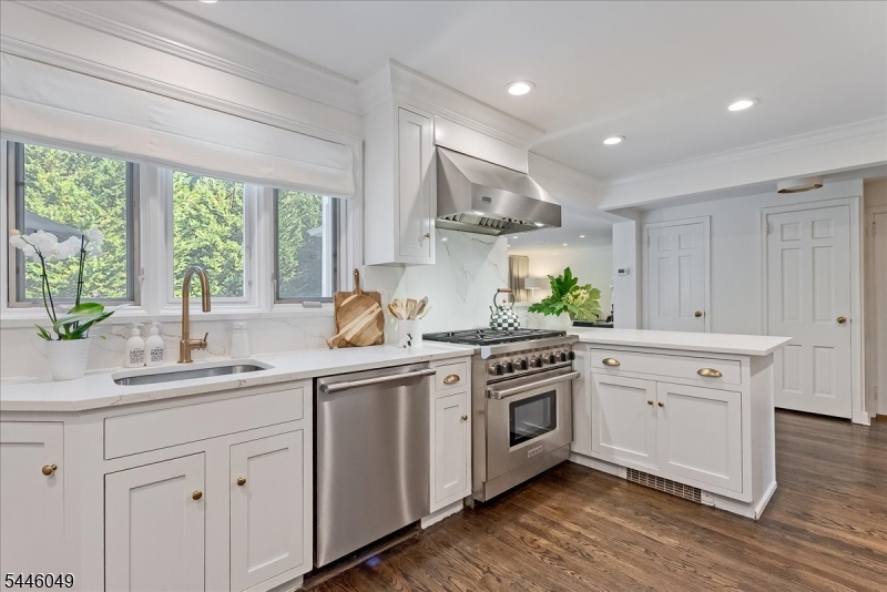 Fieldstone Upper Montclair - Residential