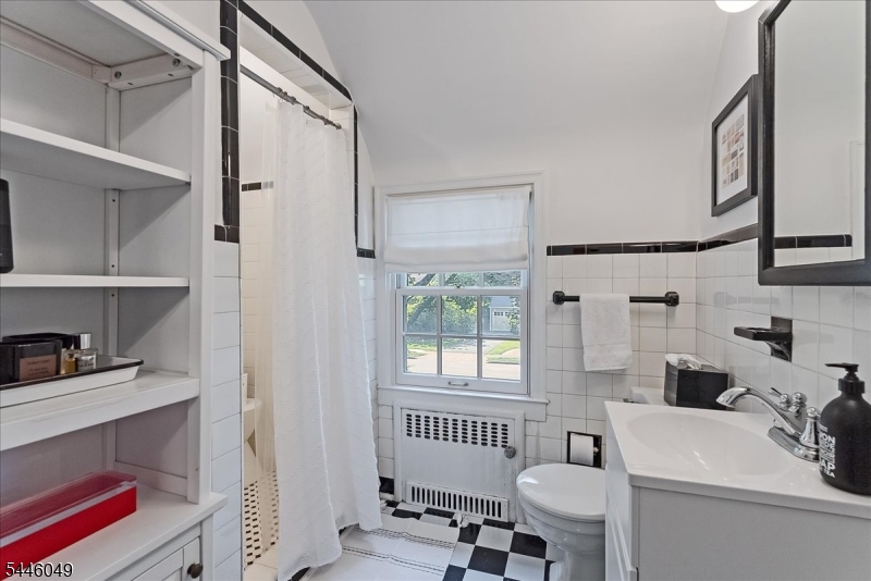 Fieldstone Upper Montclair - Residential