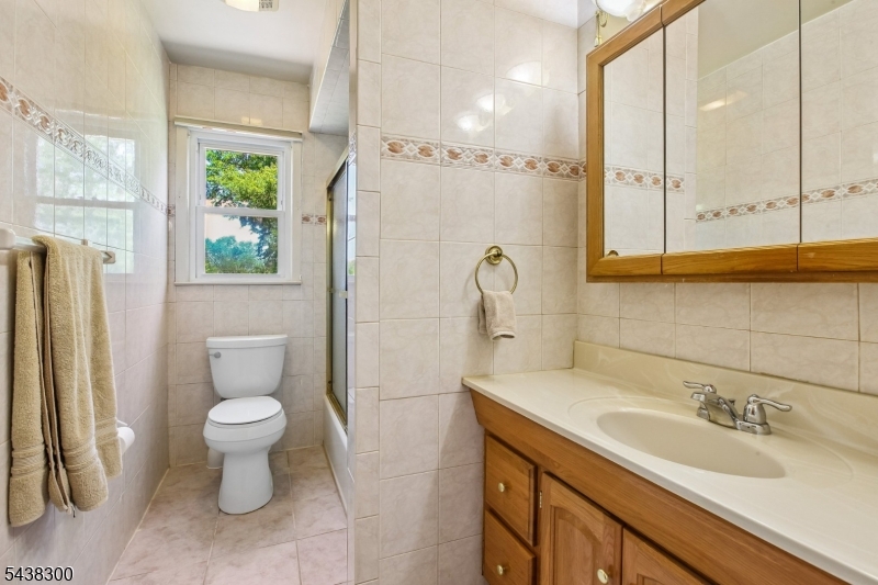 Sayrewoods South - Residential