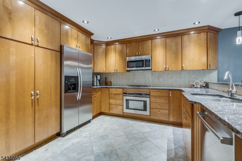 Hunters Glen - Residential