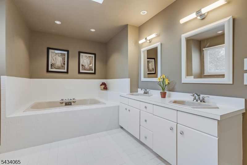 Hunters Glen - Residential