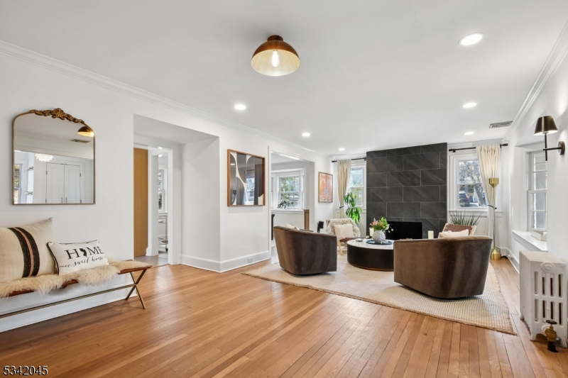 KNOLLWOOD - Residential